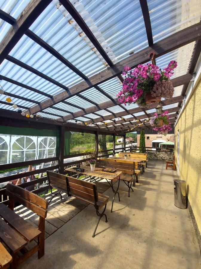Folwark Tumiany Pokoje & Restauracja Bagian luar foto